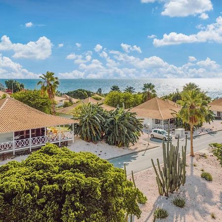 Papagayo Beach Resort (Adults Only) Виллемстад Экстерьер фото