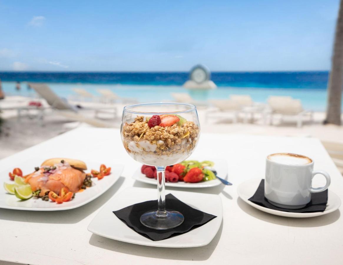 Papagayo Beach Resort (Adults Only) Виллемстад Экстерьер фото