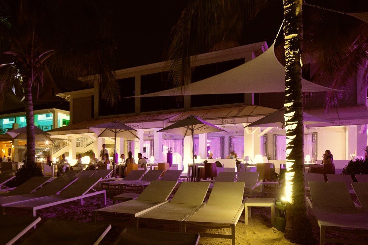 Papagayo Beach Resort (Adults Only) Виллемстад Экстерьер фото