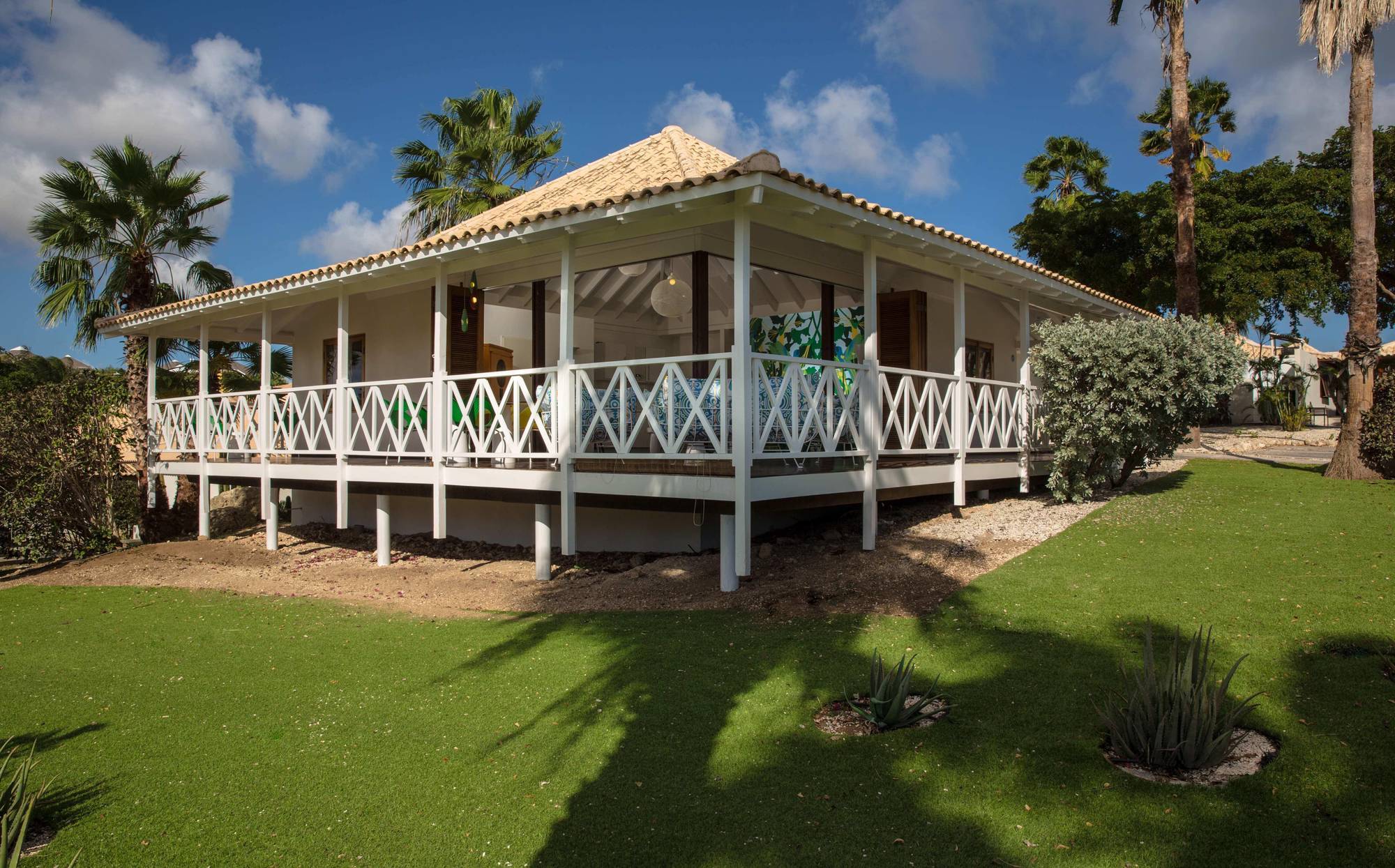 Papagayo Beach Resort (Adults Only) Виллемстад Экстерьер фото